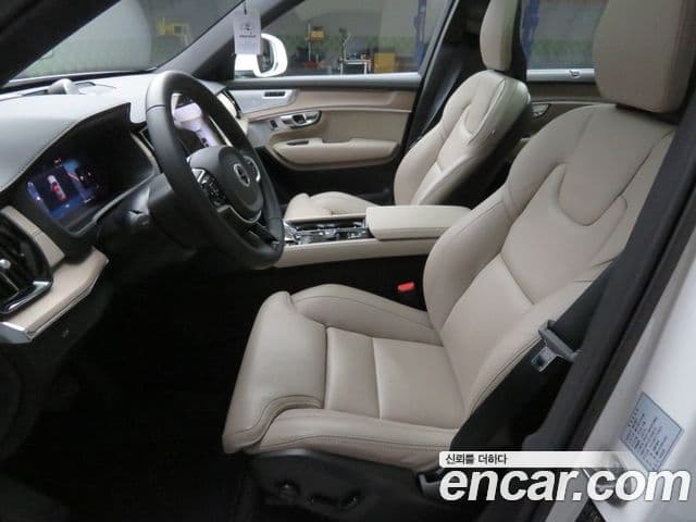 Volvo XC90 2세대 B6 Ultra Bright, 2026 8