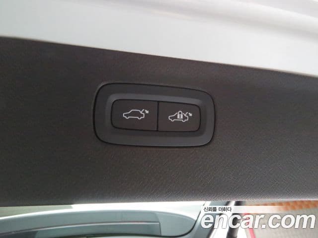 Volvo XC90 2세대 B6 Ultra Bright, 2026 15