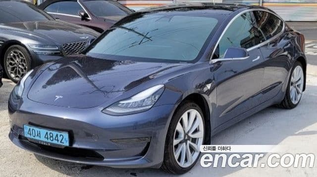Tesla модель 3 Standard Range Plus, 2020 1