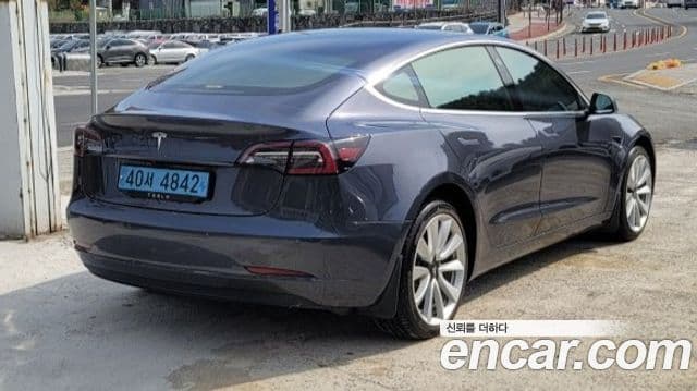 Tesla модель 3 Standard Range Plus, 2020 2