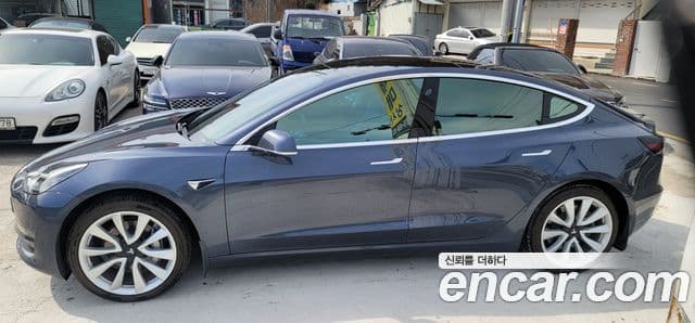 Tesla модель 3 Standard Range Plus, 2020 11