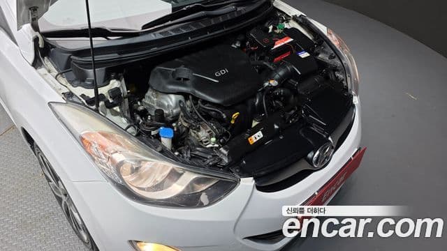 Hyundai Avante MD M16 GDI Avenue, 2013 6