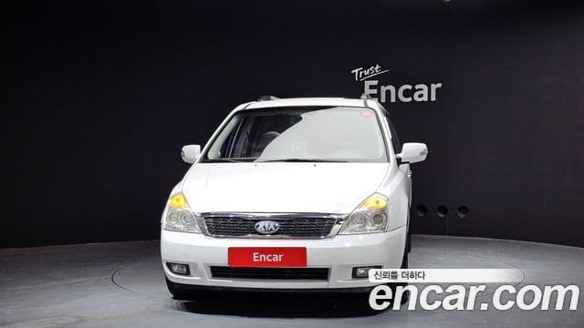 Kia Carnival R Premium, 2014 3