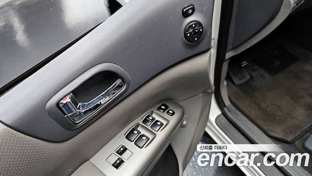 Kia Carnival R Premium, 2014 14