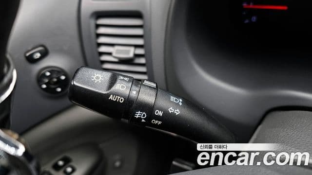 Kia Carnival R Premium, 2014 16