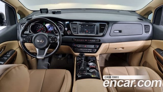Kia All New Carnival President, 2016 7