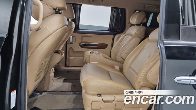 Kia All New Carnival President, 2016 12