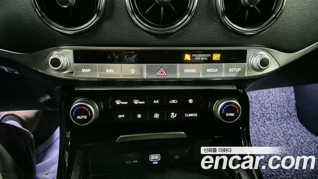 Kia 스팅어 마이스터 Platinum, 2023 11