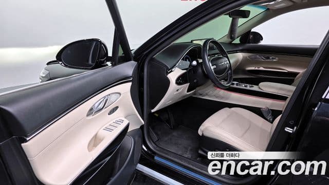 Genesis GV70, 2024 11