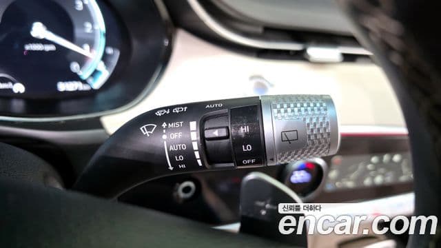 Genesis GV70, 2024 17