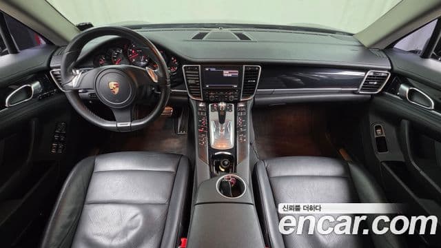 Porsche Panamera 970, 2011 7