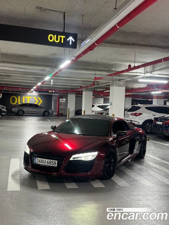 Audi R8 5.2 V10 купе, 2014 1