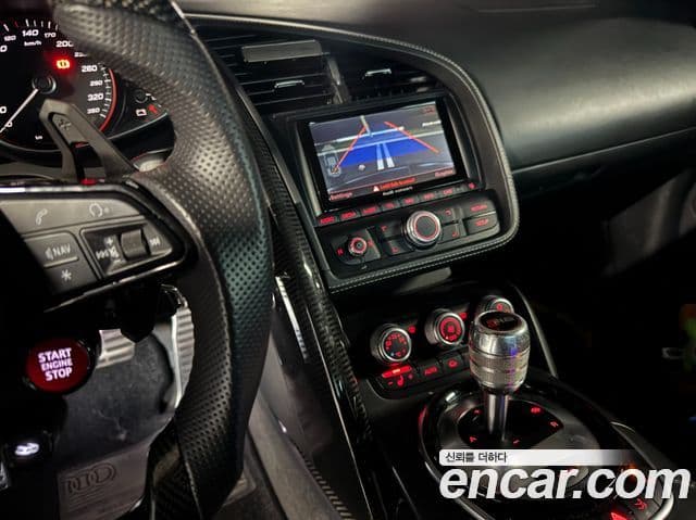 Audi R8 5.2 V10 купе, 2014 8