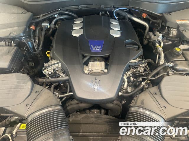 Maserati Levante 3.0 S AWD Modena, 2023 6