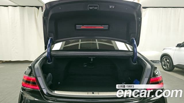 Genesis G90 Prestige, 2019 20