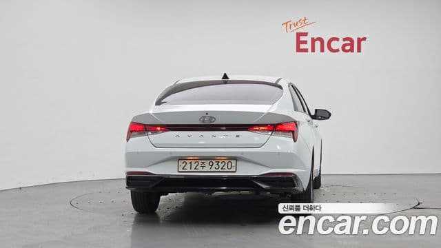 Hyundai Avante (CN7) Modern, 2021 4