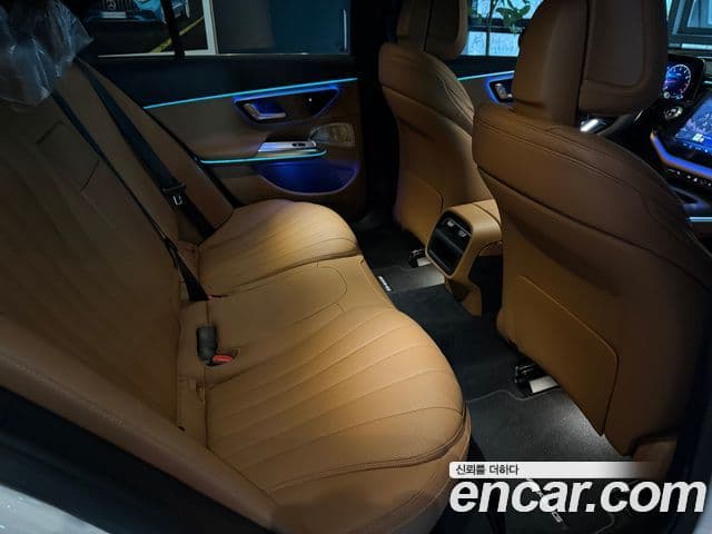 Mercedes-Benz E-класс W214 AMG Line, 2025 10