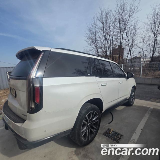 Cadillac Escalade 5세대 Sport Platinum, 2023 3
