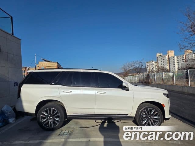 Cadillac Escalade 5세대 Sport Platinum, 2023 4