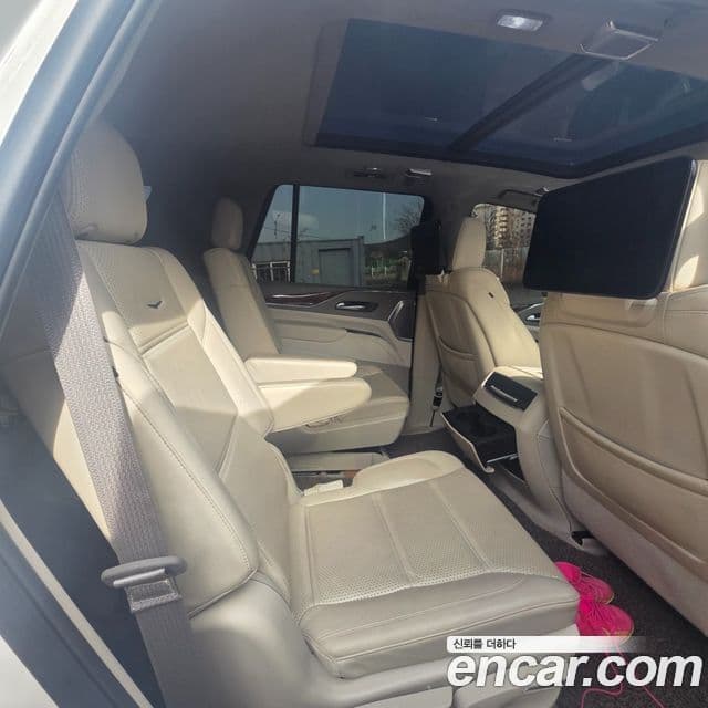 Cadillac Escalade 5세대 Sport Platinum, 2023 12