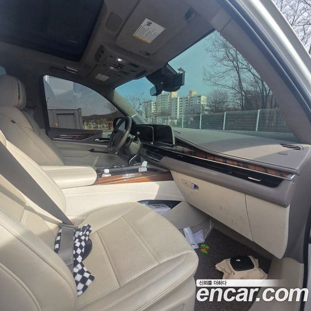 Cadillac Escalade 5세대 Sport Platinum, 2023 16