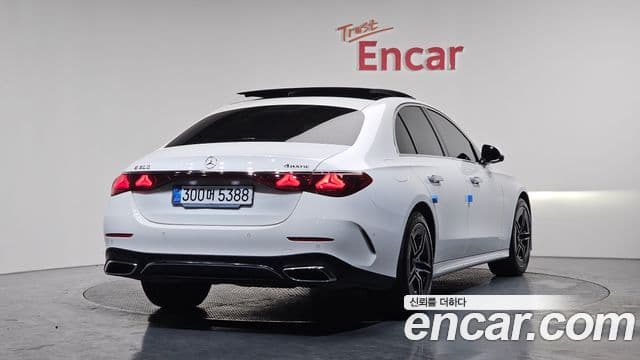 Mercedes-Benz E-класс W214 AMG Line, 2025 2