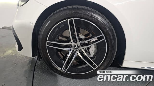 Mercedes-Benz E-класс W214 AMG Line, 2025 все фото