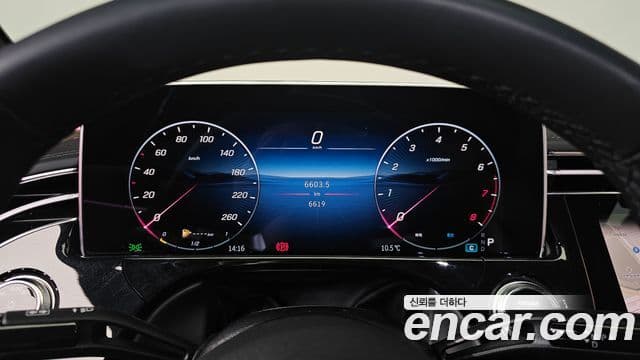 Mercedes-Benz E-класс W214 AMG Line, 2025 8