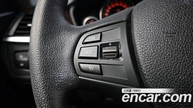 BMW 3시리즈 (F30), 2015 16