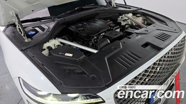 Genesis GV70, 2022 6