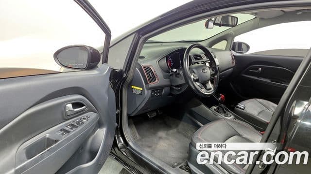 Kia The / новый New Pride Prestige, 2015 10