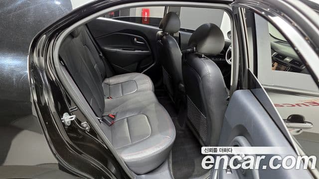 Kia The / новый New Pride Prestige, 2015 12