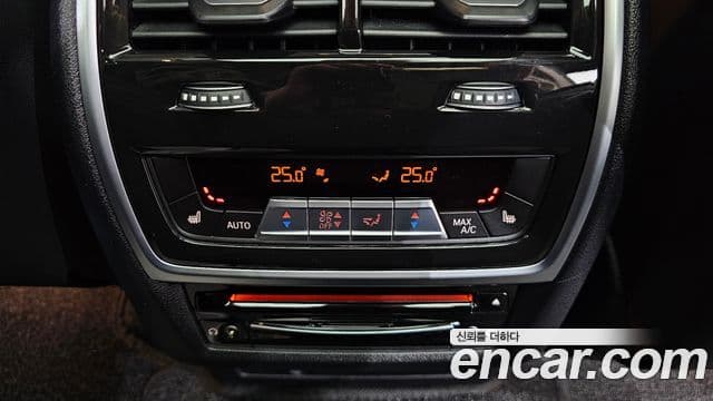 BMW X7 (G07) xDrive 40d Design Pure Excellence 7인승, 2022 17