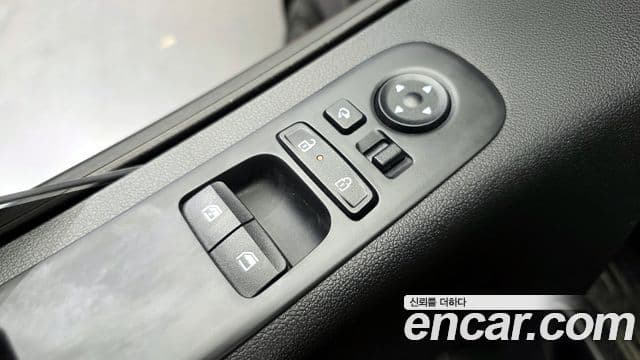 Hyundai Staria Modern, 2025 14