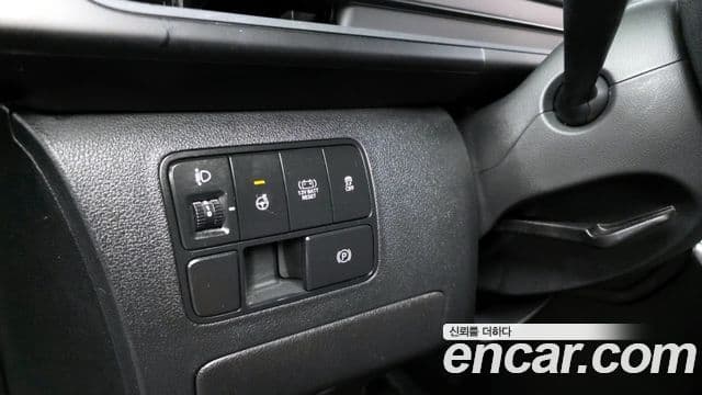 Hyundai Staria Modern, 2025 15