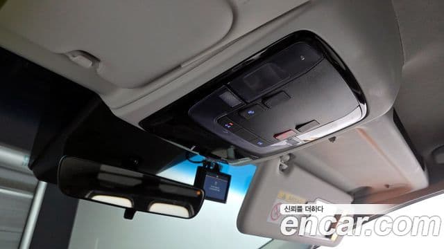 Hyundai Staria Modern, 2025 20