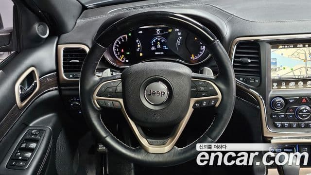 Jeep Grand Cherokee WK2, 2017 14