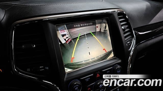 Jeep Grand Cherokee WK2, 2017 16