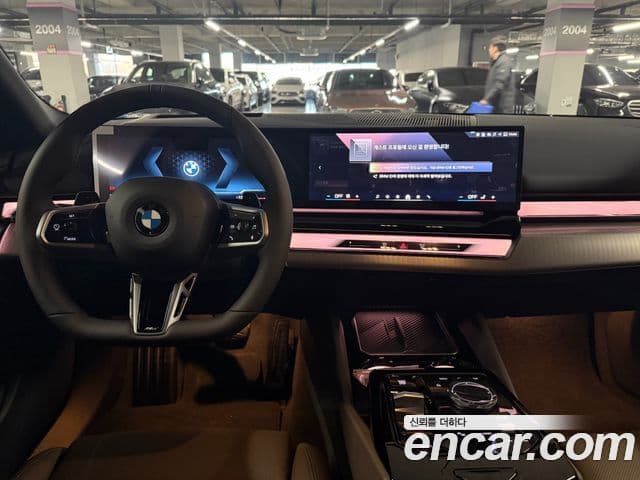 BMW 5시리즈 (G60) 520i M Sport, 2026 9