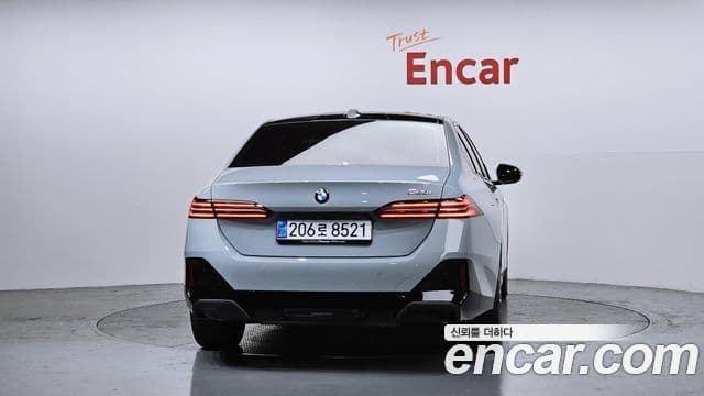 BMW 5시리즈 (G60) 520i M Sport, 2025 4