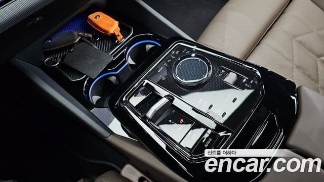 BMW 5시리즈 (G60) 520i M Sport, 2025 9