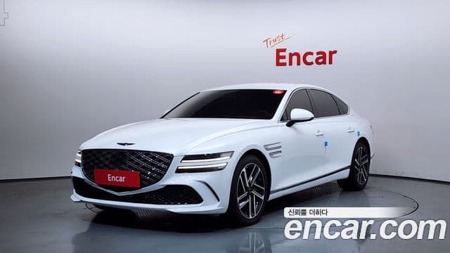 Genesis G80 (RG3) бензин 2.5 турбо AWD, 2025 1