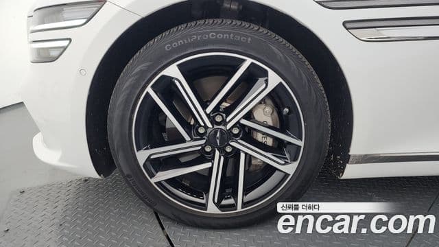 Genesis G80 (RG3) бензин 2.5 турбо AWD, 2025 все фото