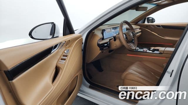 Genesis G80 (RG3) бензин 2.5 турбо AWD, 2025 10