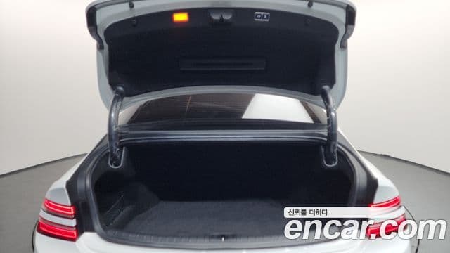 Genesis G80 (RG3) бензин 2.5 турбо AWD, 2025 20