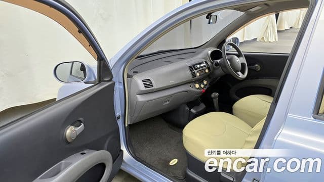 Nissan 마치 K12, 2002 10