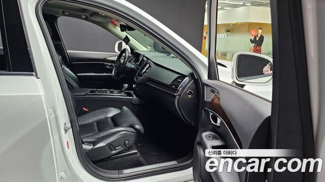 Volvo XC90 2세대 D5 Momentum, 2017 10