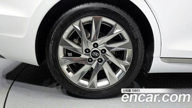 Hyundai The / новый New Grandeur IG гибрид Calligraphy, 2022 все фото