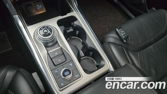 Ford Explorer 6세대 3.0 Platinum 4WD, 2021 9