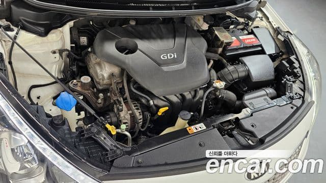 Kia K3 Trendy, 2013 6